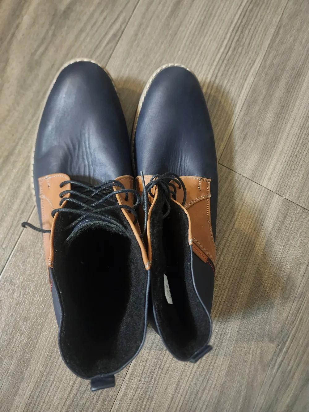 Men's Two-Tone Navy and Tan Leather Chukka Boots